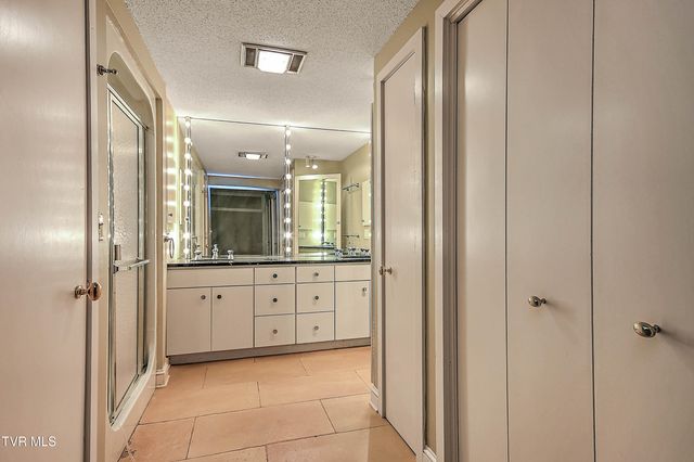 11 Wellington Street, 11, Bristol, TN 37620