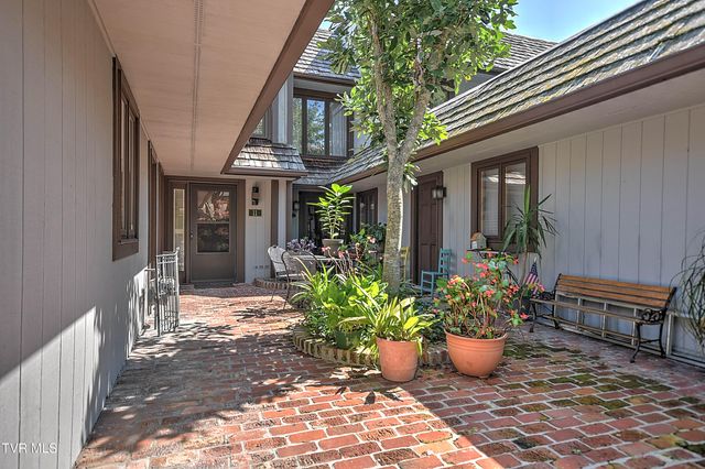 11 Wellington Street, 11, Bristol, TN 37620