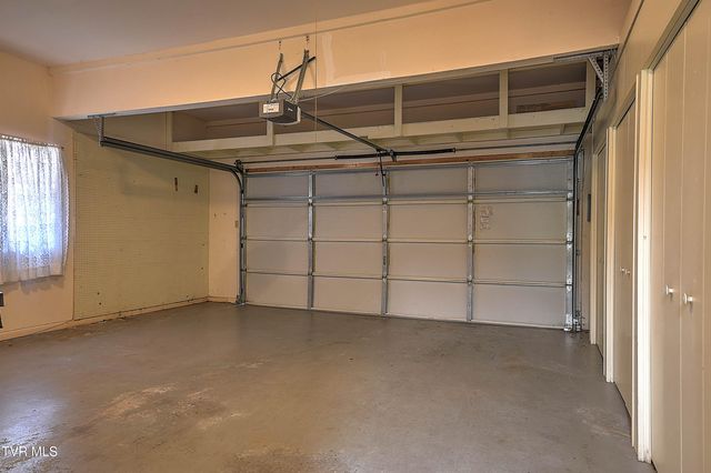 11 Wellington Street, 11, Bristol, TN 37620