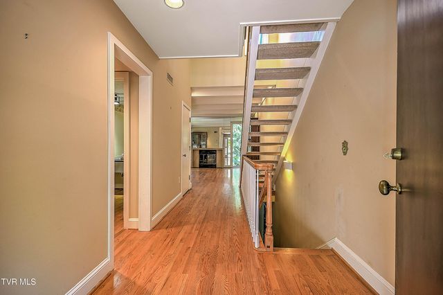 11 Wellington Street, 11, Bristol, TN 37620