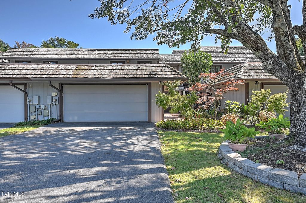 11 Wellington Street, 11, Bristol, TN 37620