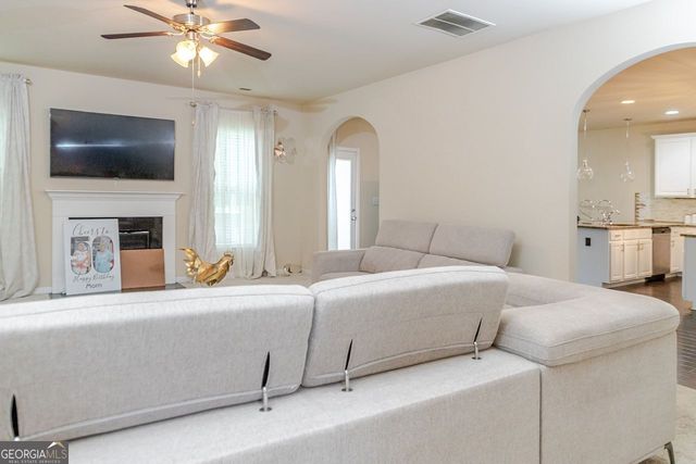 574 CALEDON Way, Hampton, GA 30228