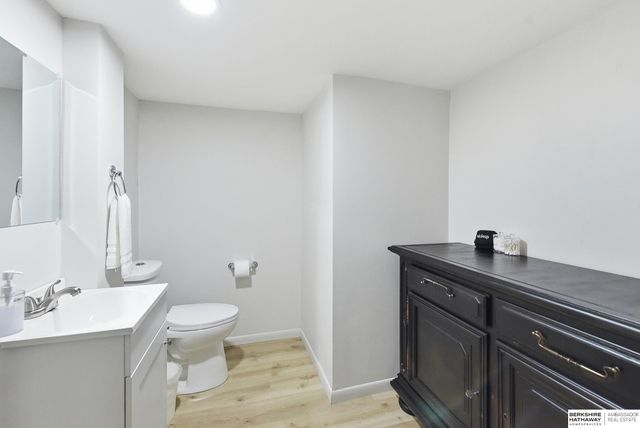 14915 Martha Circle, Omaha, NE 68144
