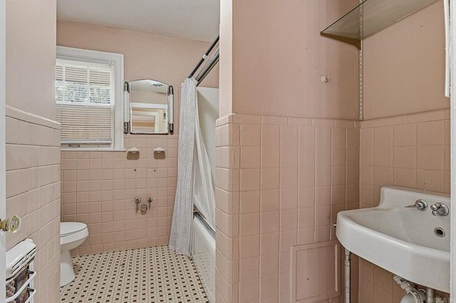 1319 Pardew, Jonesboro, AR 72401