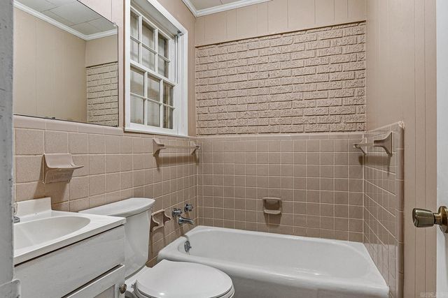 1319 Pardew, Jonesboro, AR 72401