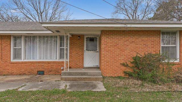1319 Pardew, Jonesboro, AR 72401