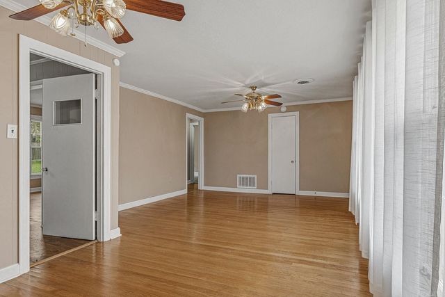 1319 Pardew, Jonesboro, AR 72401