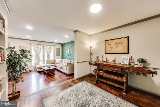 13630 CEDAR CREEK LN, Silver Spring, MD 20904