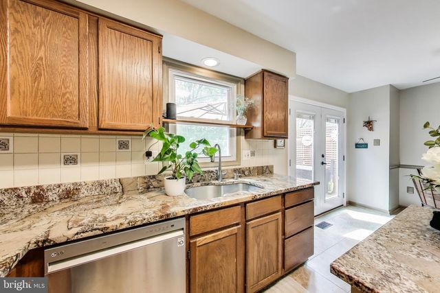 13630 CEDAR CREEK LN, Silver Spring, MD 20904