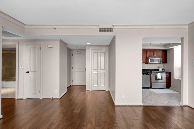 1111 Caroline Street 2901, Houston, TX 77010