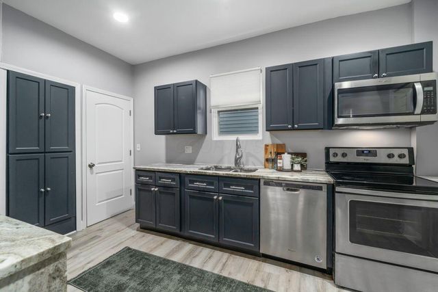 439 Oakwood Avenue, Columbus, OH 43205