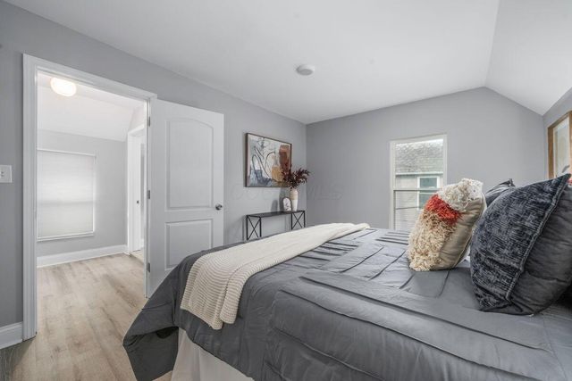 439 Oakwood Avenue, Columbus, OH 43205