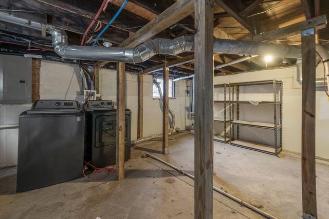 439 Oakwood Avenue, Columbus, OH 43205