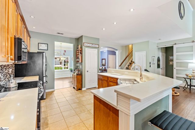 102 Seattle Slew Lane, Greenville, SC 29617