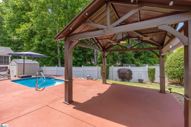 102 Seattle Slew Lane, Greenville, SC 29617