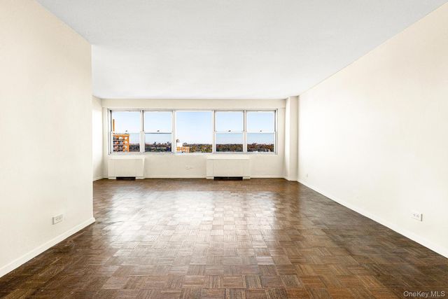 111-20 73rd Avenue 10J, Forest Hills, NY 11375