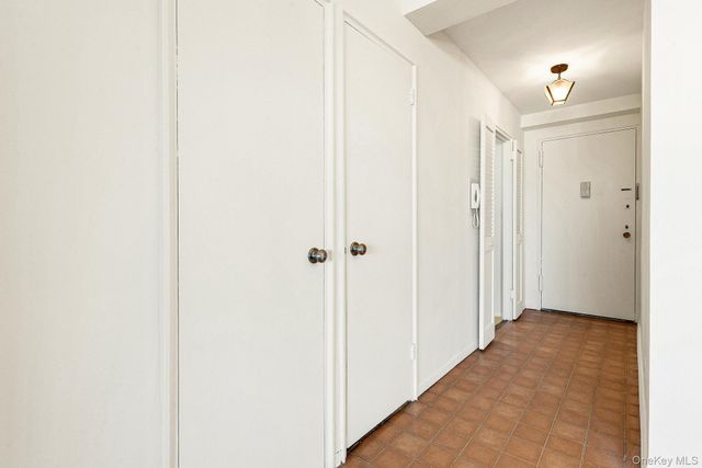 111-20 73rd Avenue 10J, Forest Hills, NY 11375