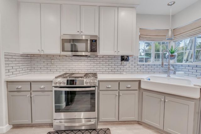 1801 Chapman Ct, Los Banos, CA 93635