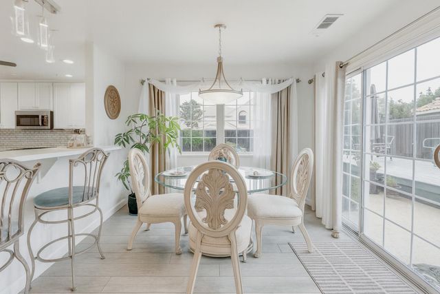 1801 Chapman Ct, Los Banos, CA 93635