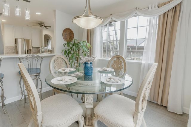 1801 Chapman Ct, Los Banos, CA 93635