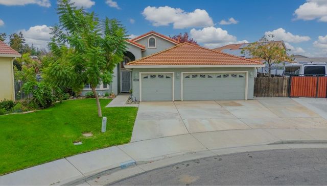 1801 Chapman Ct, Los Banos, CA 93635