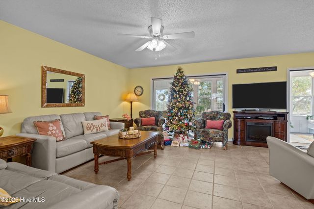 7023 Archers Creek Drive, Emerald Isle, NC 28594