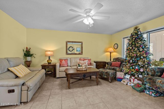 7023 Archers Creek Drive, Emerald Isle, NC 28594