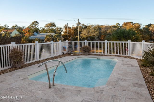 7023 Archers Creek Drive, Emerald Isle, NC 28594