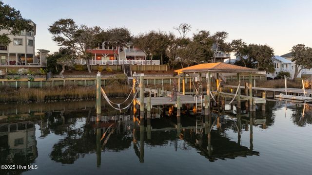 7023 Archers Creek Drive, Emerald Isle, NC 28594