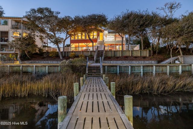 7023 Archers Creek Drive, Emerald Isle, NC 28594