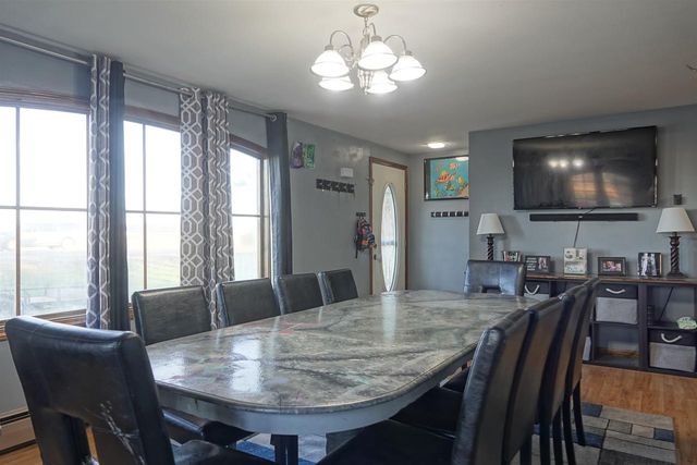 N16185 STATE HIGHWAY 13, Dorchester, WI 54425