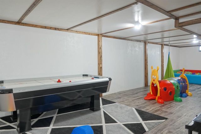 N16185 STATE HIGHWAY 13, Dorchester, WI 54425