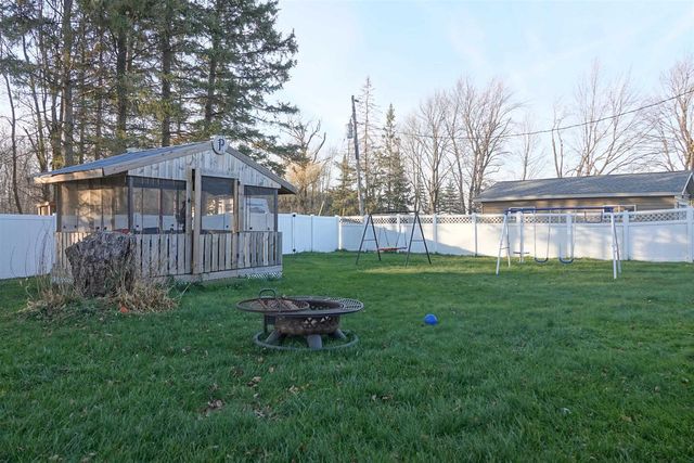 N16185 STATE HIGHWAY 13, Dorchester, WI 54425