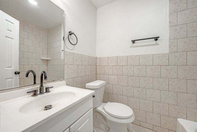 145 Doolittle Drive, Denison, TX 75020