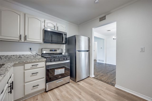 145 Doolittle Drive, Denison, TX 75020