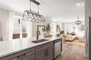 1971 Hollywood NW Road 16, Atlanta, GA 30318