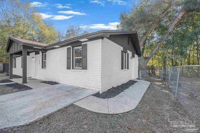 1211 El Paso Cir, Pensacola, FL 32505