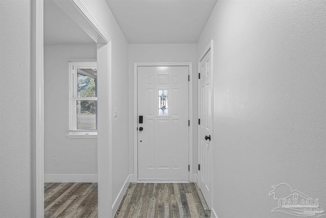 1211 El Paso Cir, Pensacola, FL 32505