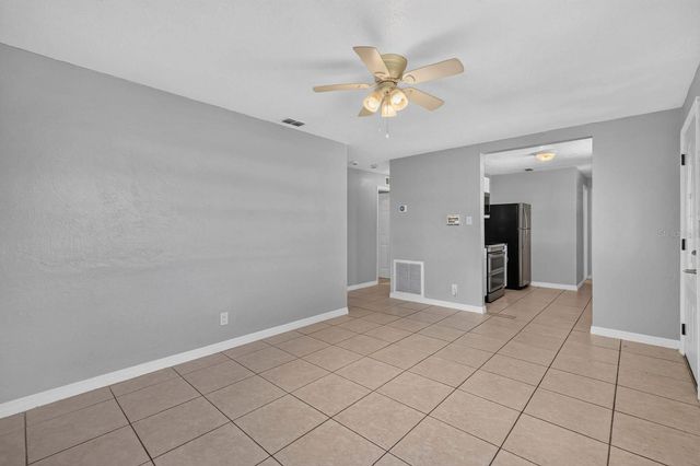 736 S CAROLINE STREET, Daytona Beach, FL 32114
