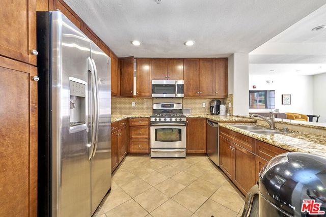 360 W Avenue 26 446, Los Angeles, CA 90031