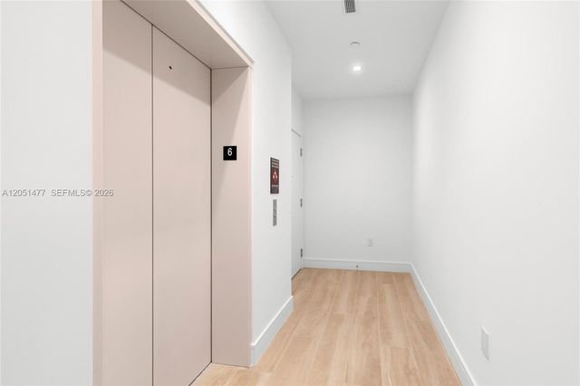 2411 Laguna Cr 611, Miami, FL 33181