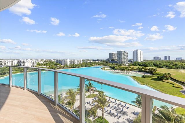 2411 Laguna Cr 611, Miami, FL 33181