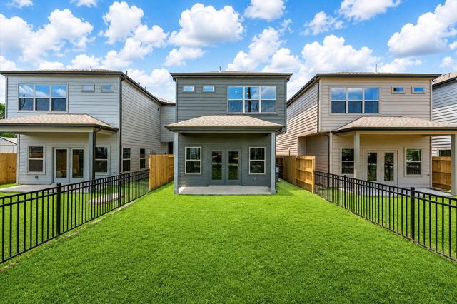 13513 Ivy Vine Lane, Houston, TX 77047