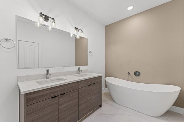 13513 Ivy Vine Lane, Houston, TX 77047