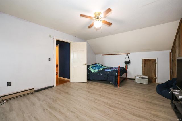428 Drake Road, Kendallville, IN 46755