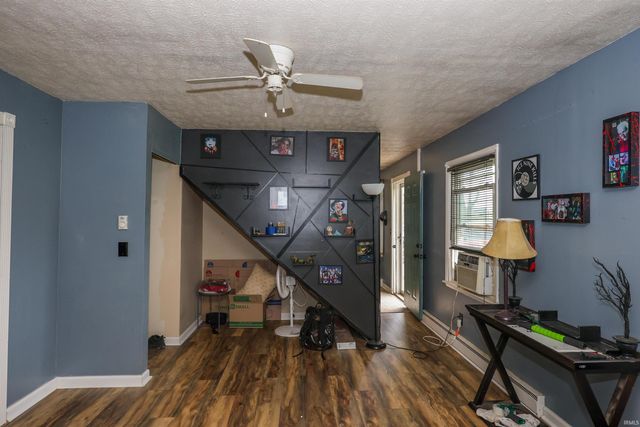 428 Drake Road, Kendallville, IN 46755