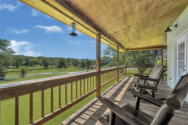 890 Paradise Drive, Coldspring, TX 77331