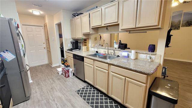 2817 Quebec Dr, Corpus Christi, TX 78414