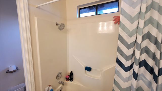 2817 Quebec Dr, Corpus Christi, TX 78414
