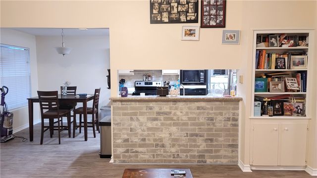 2817 Quebec Dr, Corpus Christi, TX 78414